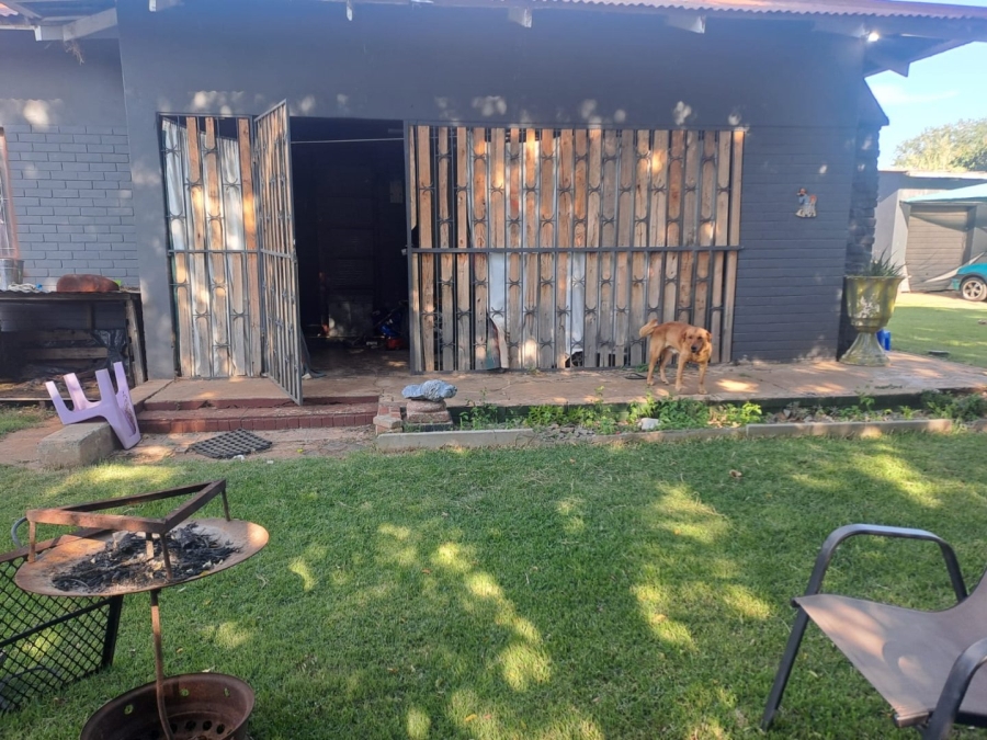 3 Bedroom Property for Sale in Hennenman Free State